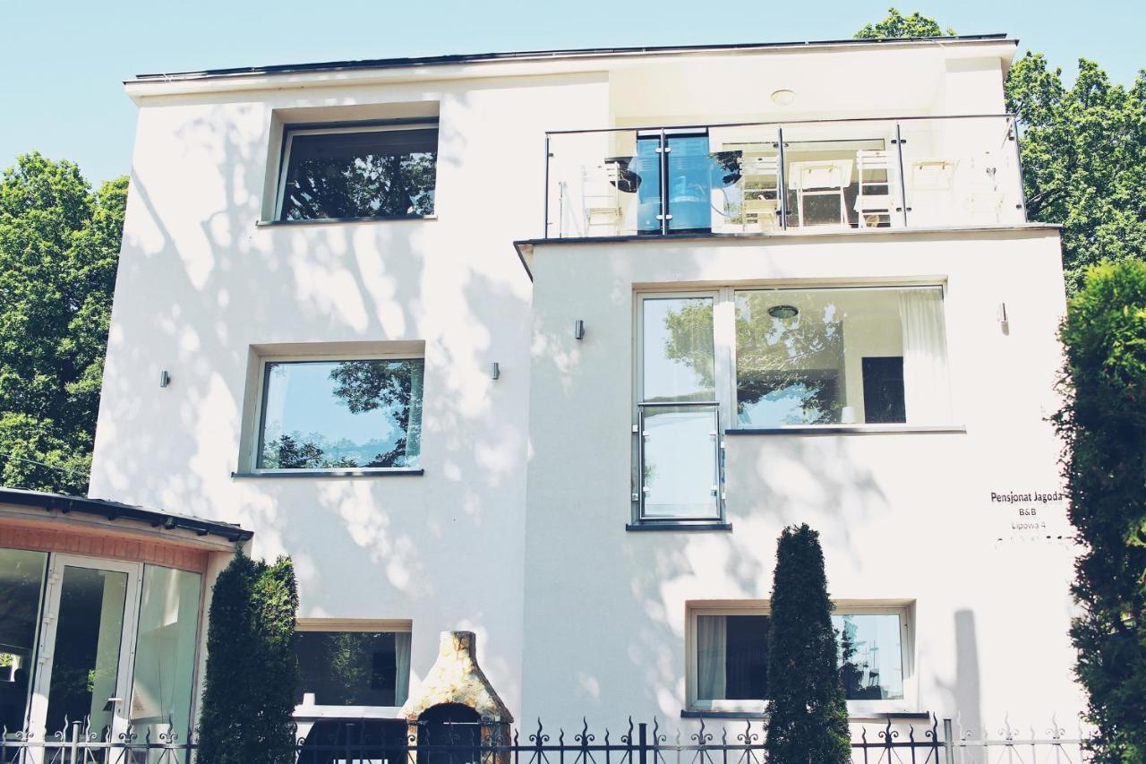 Pensjonat Jagoda B&B เมียนซิดดรอแย ภายนอก รูปภาพ