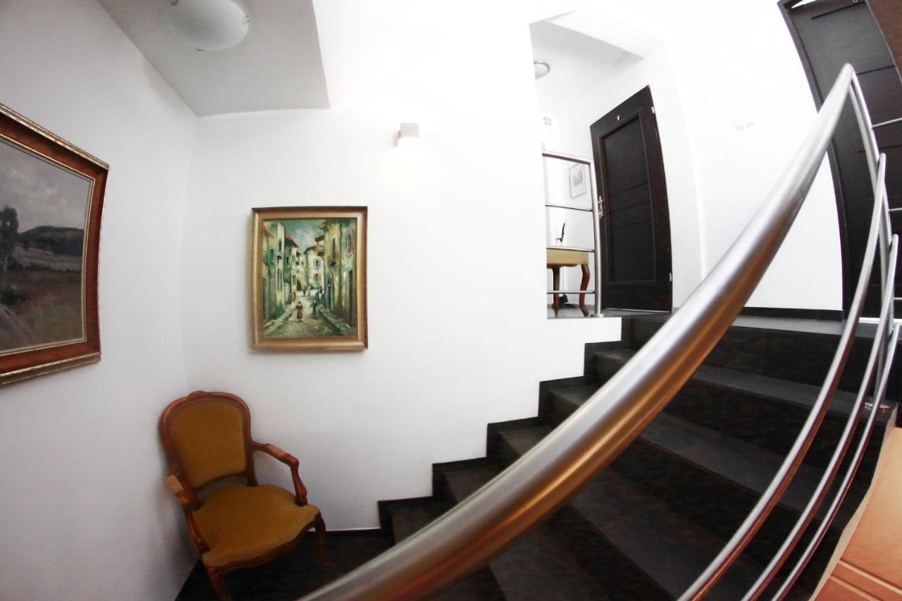 Pensjonat Jagoda B&B เมียนซิดดรอแย ภายนอก รูปภาพ