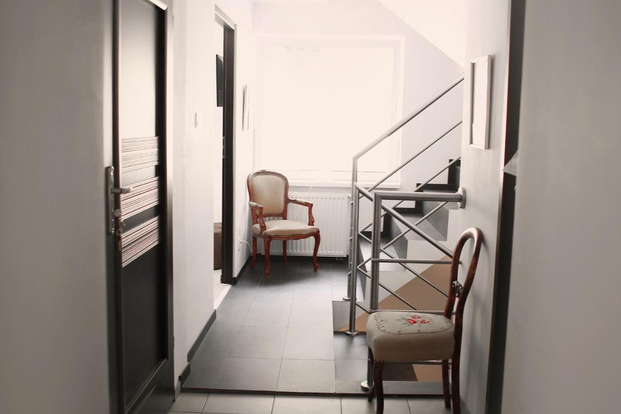 Pensjonat Jagoda B&B เมียนซิดดรอแย ภายนอก รูปภาพ