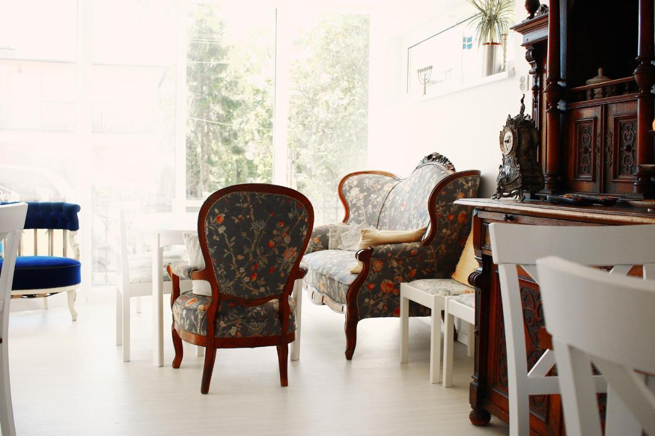 Pensjonat Jagoda B&B เมียนซิดดรอแย ภายนอก รูปภาพ