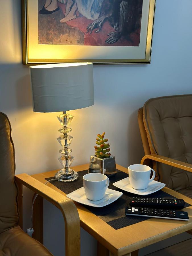 Pensjonat Jagoda B&B เมียนซิดดรอแย ภายนอก รูปภาพ