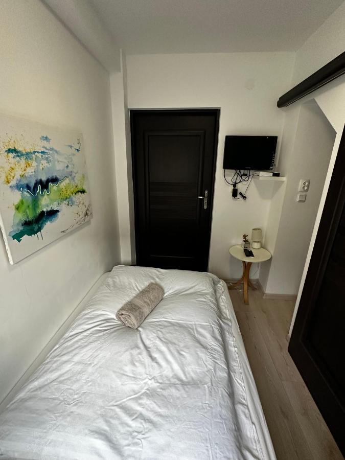 Pensjonat Jagoda B&B เมียนซิดดรอแย ภายนอก รูปภาพ