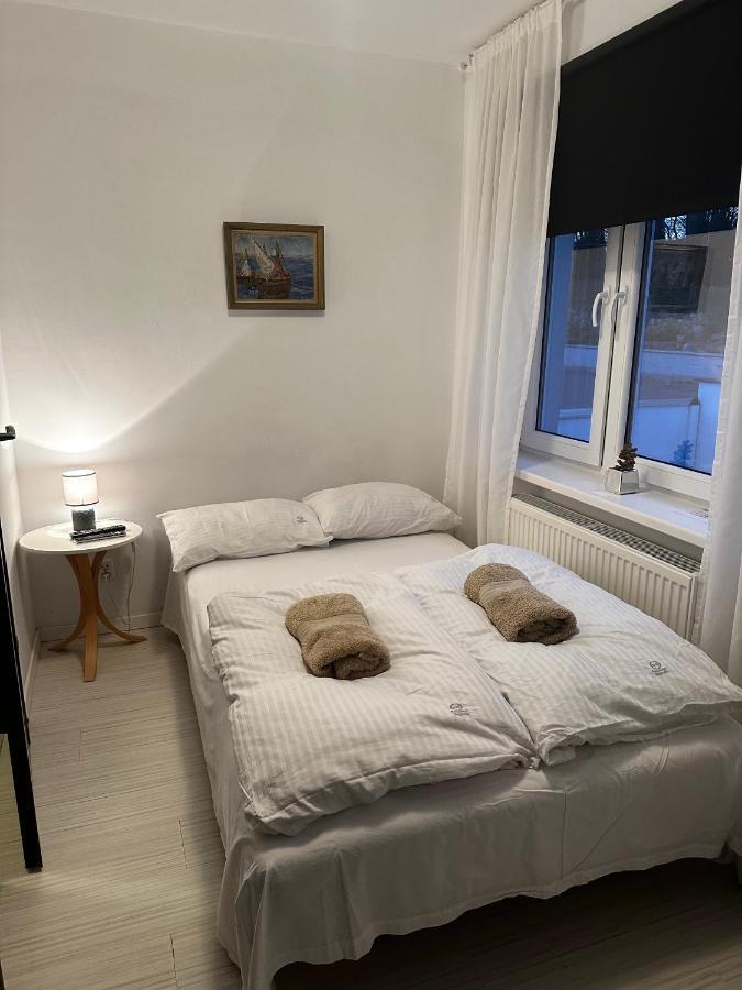 Pensjonat Jagoda B&B เมียนซิดดรอแย ภายนอก รูปภาพ
